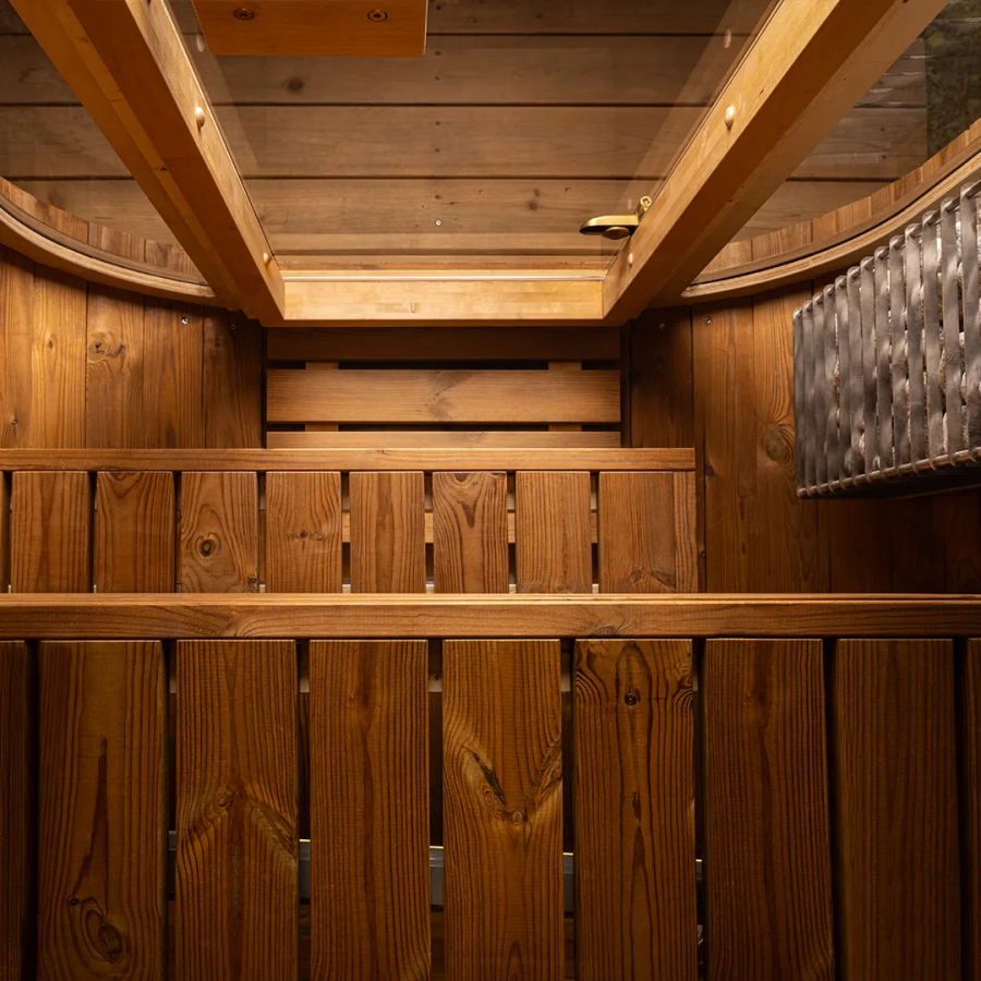 Auris One outdoor sauna, side profile view