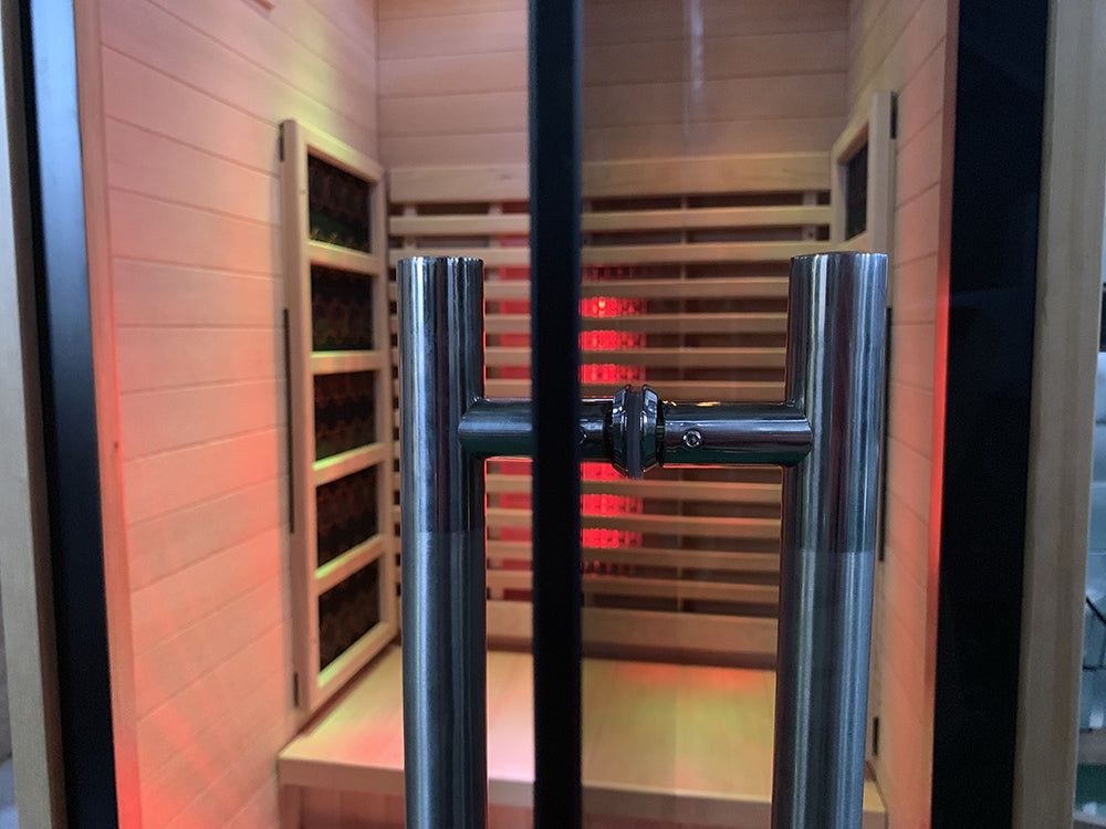 Auris One Luxury Outdoor Cedar Sauna